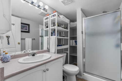 105-2964 Trethewey Street, Abbotsford, BC 