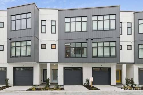 19-177 175A Street, Surrey, BC 