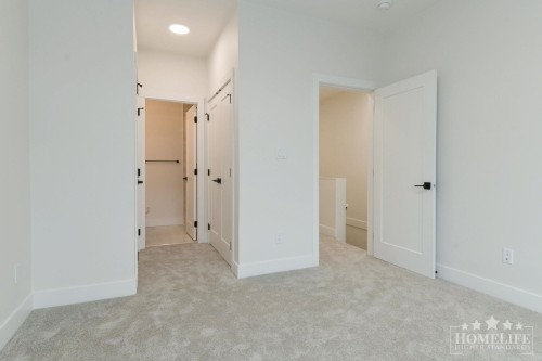 19-177 175A Street, Surrey, BC 