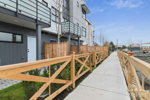 19-177 175A Street, Surrey, BC 