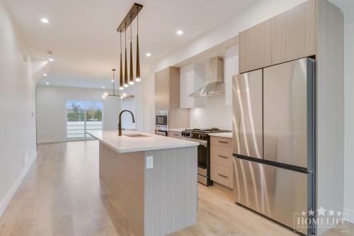 19-177 175A Street, Surrey, BC 