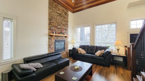 5977 151 Street, Surrey, BC 