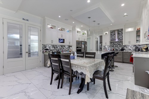 12187 71 Avenue, Surrey, BC 