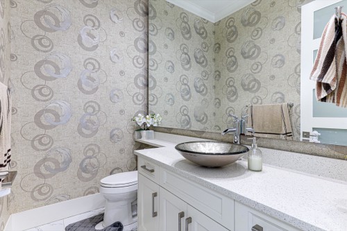 12187 71 Avenue, Surrey, BC 