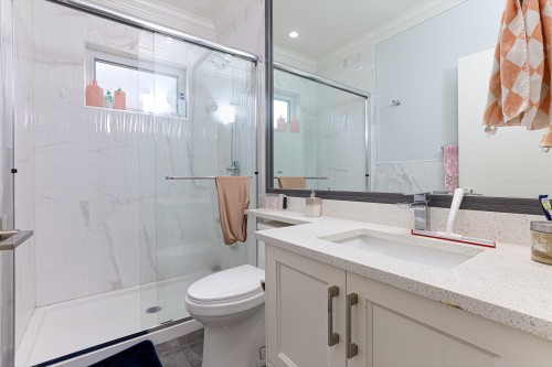 12187 71 Avenue, Surrey, BC 