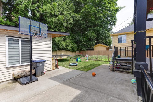 12187 71 Avenue, Surrey, BC 