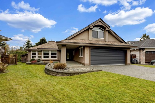 8518 165A Street, Surrey, BC 