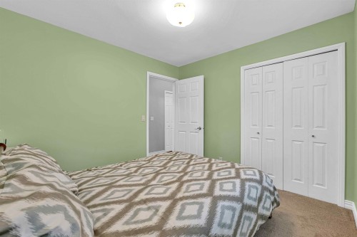 8518 165A Street, Surrey, BC 