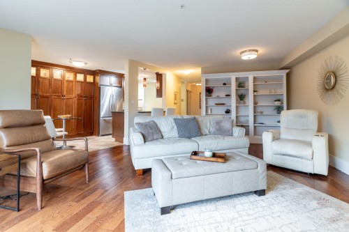 305-15150 29A Avenue, Surrey, BC 