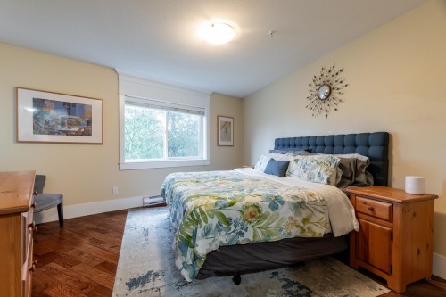 305-15150 29A Avenue, Surrey, BC 