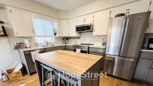 9492 209A Street, Langley, BC 