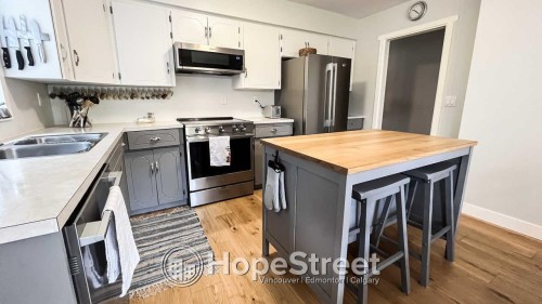 9492 209A Street, Langley, BC 