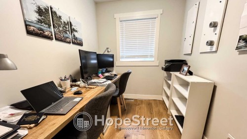 9492 209A Street, Langley, BC 