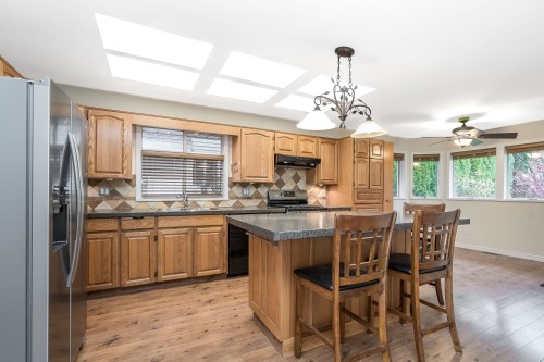 9148 160A Street, Surrey, BC 