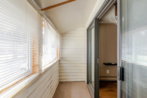 240 Davis Crescent, Langley, BC 