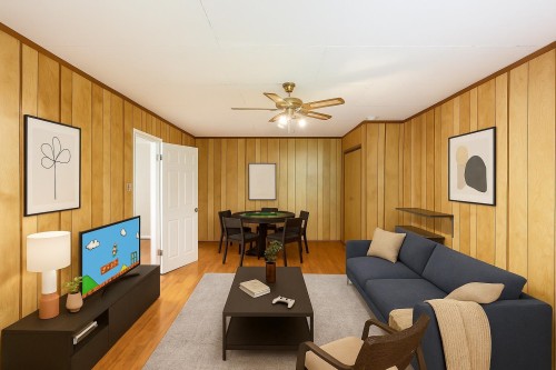 240 Davis Crescent, Langley, BC 