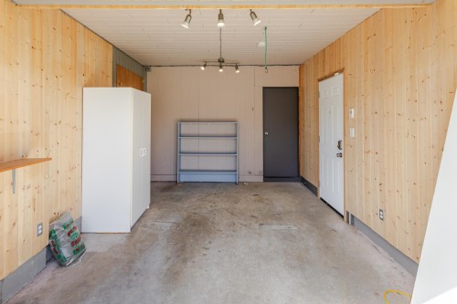 240 Davis Crescent, Langley, BC 