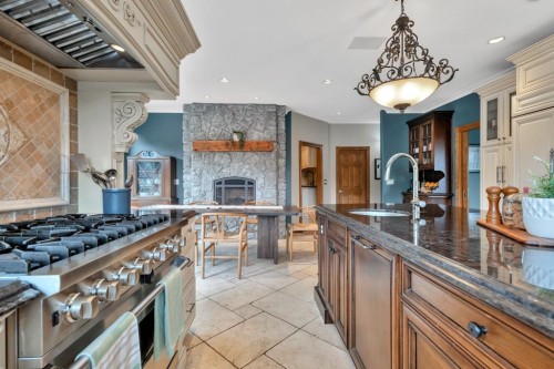 12256 57 Avenue, Surrey, BC 