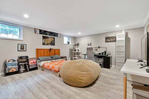 12256 57 Avenue, Surrey, BC 