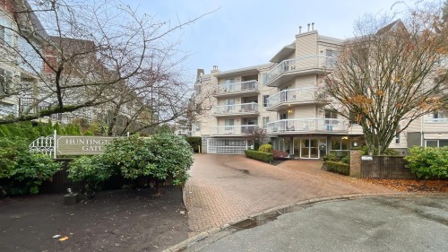 305-9299 121 Street  Surrey, BC V3V 7X8