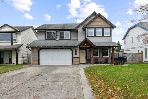 2740 272b Street  Langley, BC V4W 3K1
