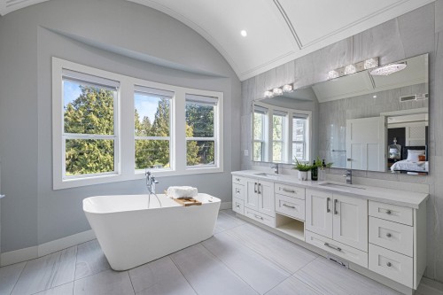 7699 148 Street, Surrey, BC 