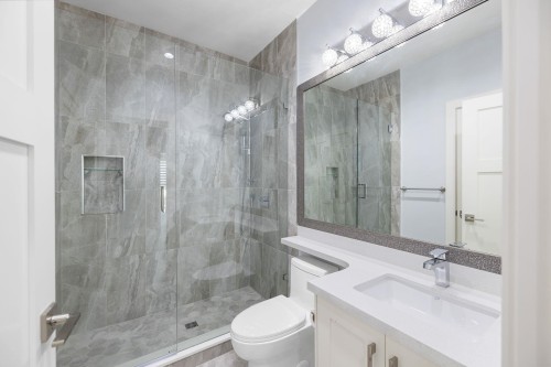 7699 148 Street, Surrey, BC 