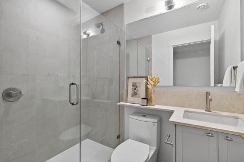 5-6828 208A Street, Langley, BC 