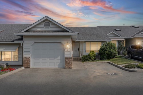 17-3054 Trafalgar Street  Abbotsford, BC V2S 7X6