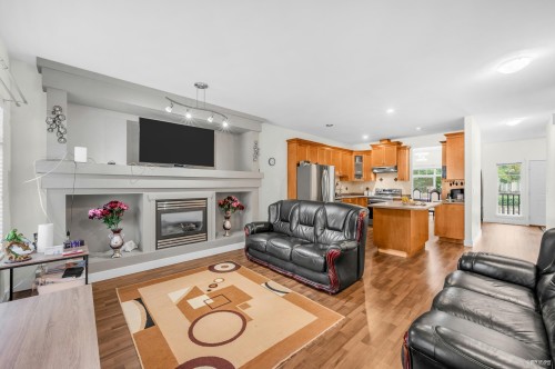 35-6195 168 Street, Surrey, BC 