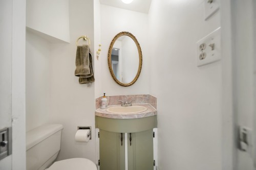 8913 Jedburgh Place, Surrey, BC 