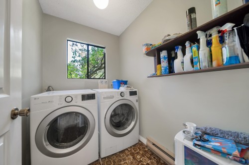 8913 Jedburgh Place, Surrey, BC 