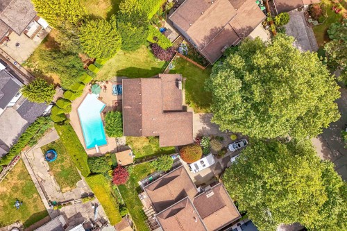 8913 Jedburgh Place, Surrey, BC 