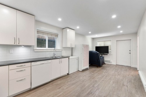 6746 191A Street, Surrey, BC 