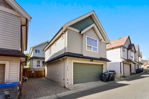 6746 191A Street, Surrey, BC 