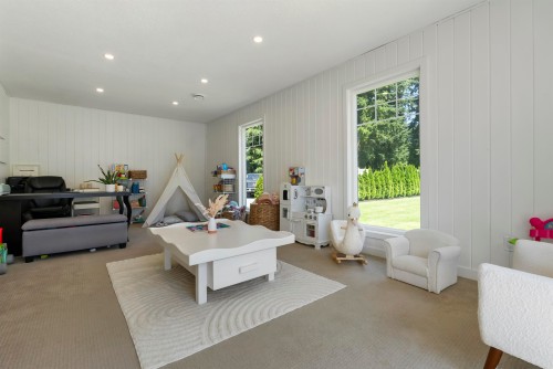 5564 238 Street, Langley, BC 