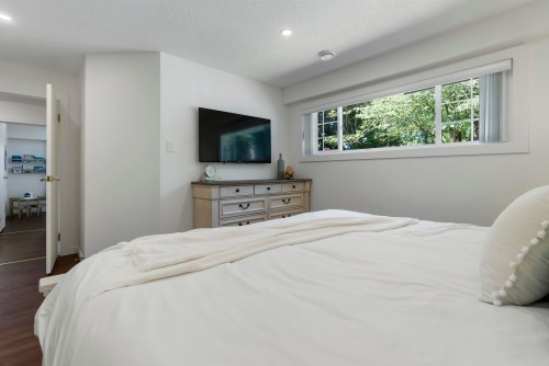 5564 238 Street, Langley, BC 