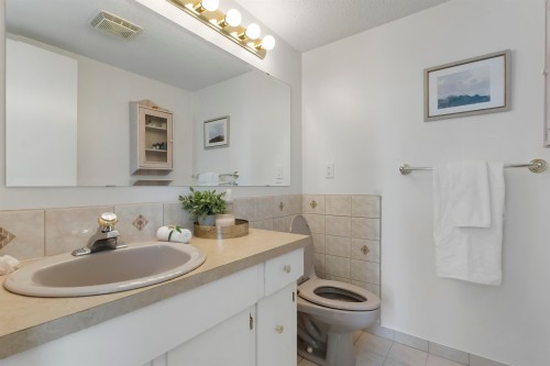 5564 238 Street, Langley, BC 