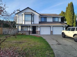 6341 171a Street  Surrey, BC V3S 7G4