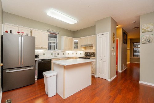 14858 58 Avenue, Surrey, BC 