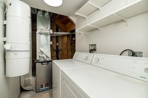 14858 58 Avenue, Surrey, BC 