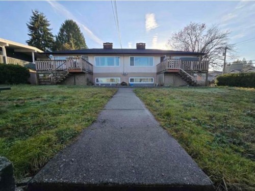 11606-11610 97, Surrey, BC 