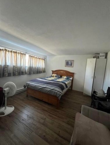 11606-11610 97, Surrey, BC 