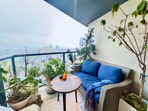 1609-13399 104Th Avenue, Surrey, BC 