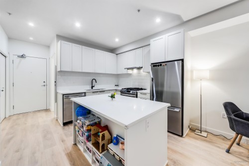 306-5415 Brydon Crescent, Langley, BC 