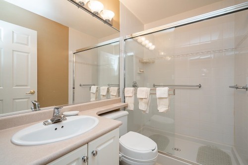 23-6885 184 Street, Surrey, BC 