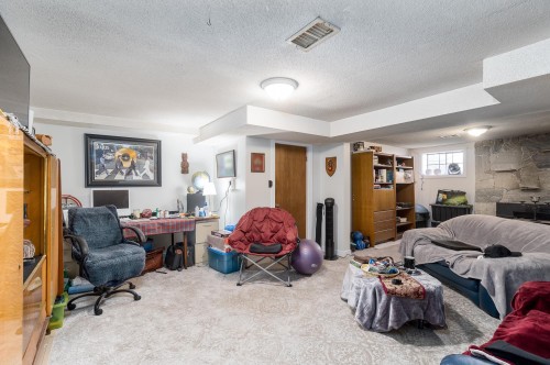 13759 111 Avenue, Surrey, BC 