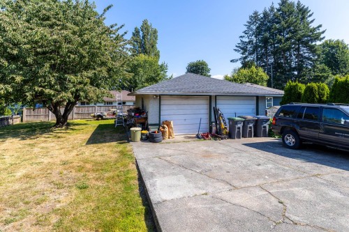 13759 111 Avenue, Surrey, BC 