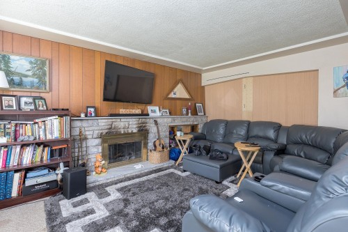 13759 111 Avenue, Surrey, BC 