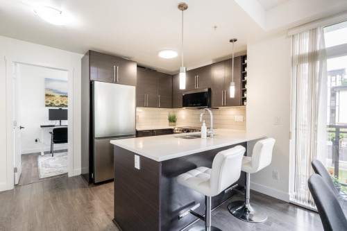 214-14358 60 Avenue, Surrey, BC 